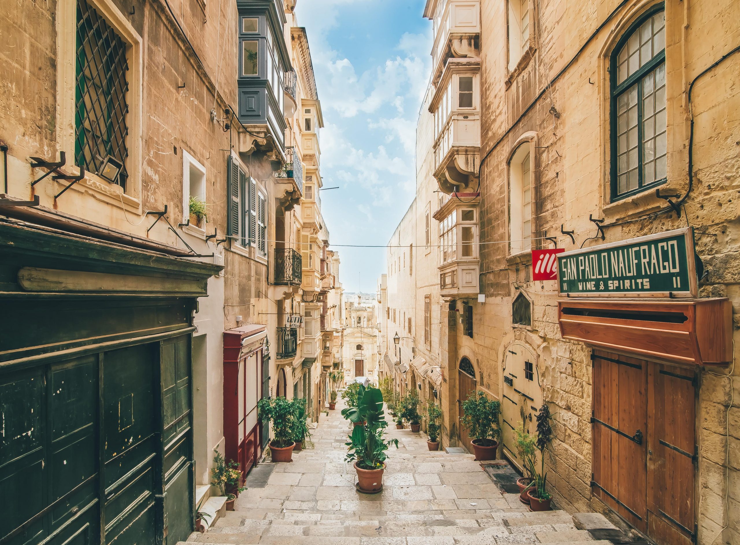 valletta, Why you Should Visit Valletta Malta&#8217;s Capital